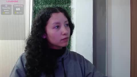 Moon  online show from 15, 12, 2025