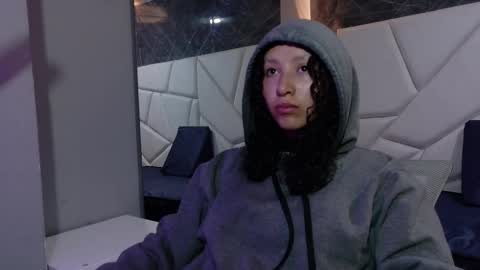 Moon  online show from 23, 12, 2025