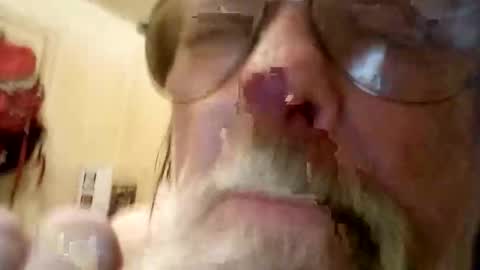 pezz001 online show from 1, 11, 2025