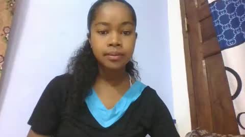 Snapshot of phania185885 chatting on 16, 3, 2026 phania185885 online show from 16, 3, 2026