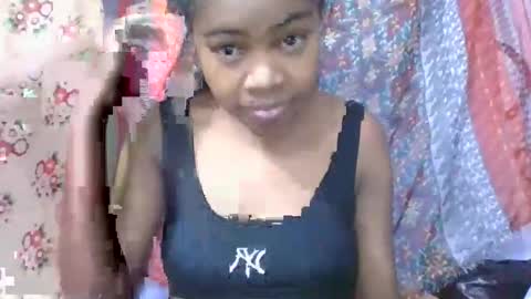 Snapshot of phania185885 chatting on 25, 3, 2026 phania185885 online show from 25, 3, 2026