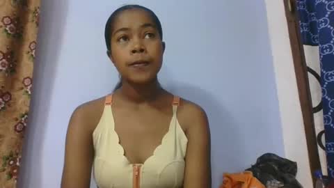 Snapshot of phania185885 chatting on 26, 3, 2026 phania185885 online show from 26, 3, 2026