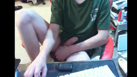 Snapshot of phantm420__ chatting on 29, 10, 2025 phantm420__ online show from 29, 10, 2025