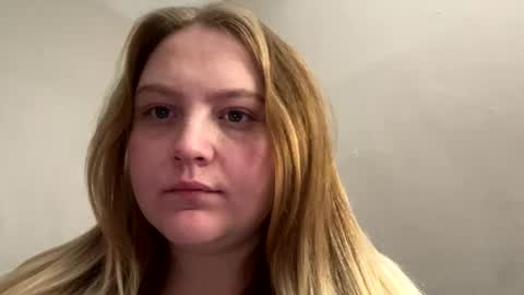 PhatAssBlond online show from 8, 1, 2025
