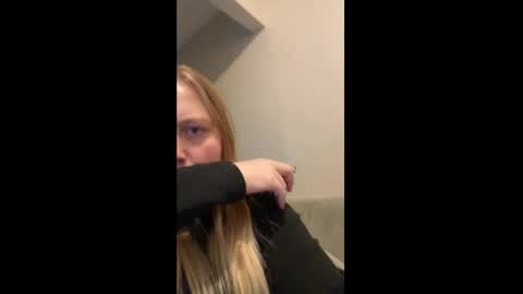 PhatAssBlond online show from 11, 1, 2025