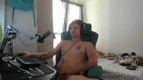 Snapshot of philip_dj chatting on 21, 11, 2025 philip_dj online show from 21, 11, 2025