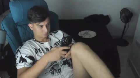 Snapshot of philip_dj chatting on 6, 1, 2026 philip_dj online show from 6, 1, 2026