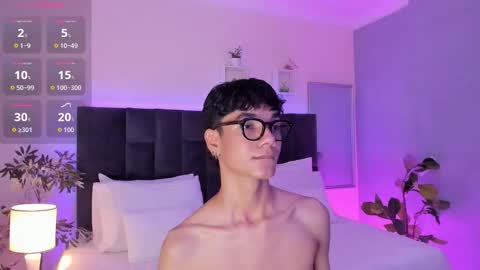 Phillip online show from 8, 11, 2025