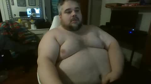 Snapshot of phillybear83 chatting on 5, 11, 2025 phillybear83 online show from 5, 11, 2025