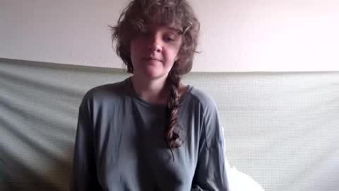 sophie online show from 8, 3, 2025