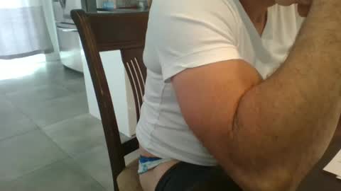 Snapshot of philouuuuu chatting on 15, 1, 2026 philouuuuu online show from 15, 1, 2026