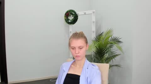 Phoebe online show from 5, 12, 2024
