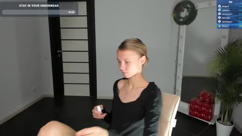 Phoebe online show from 17, 12, 2024