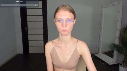 Phoebe online show from 28, 1, 2025