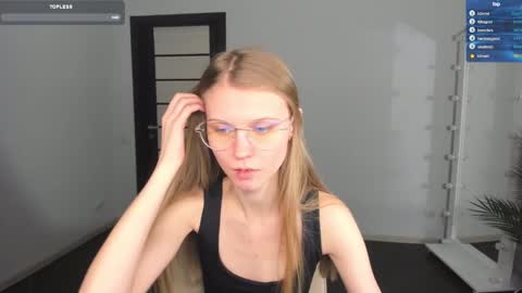 Phoebe online show from 14, 2, 2025
