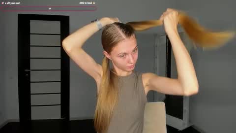 Phoebe online show from 11, 9, 2025