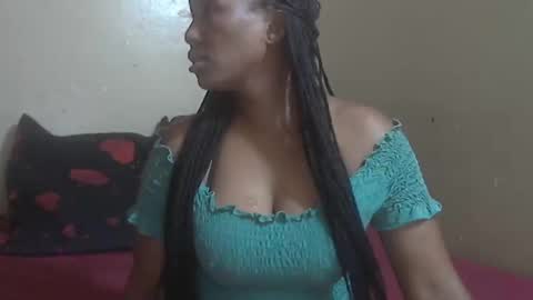 phoenixcandy online show from 11, 1, 2025