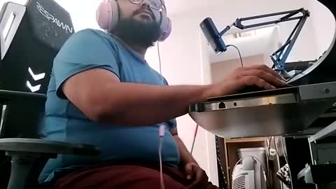 Snapshot of phreshboi chatting on 25, 10, 2025 phreshboi online show from 25, 10, 2025