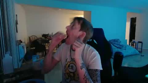 Snapshot of phrostdd chatting on 30, 11, 2025 FrankenDaddy online show from 30, 11, 2025