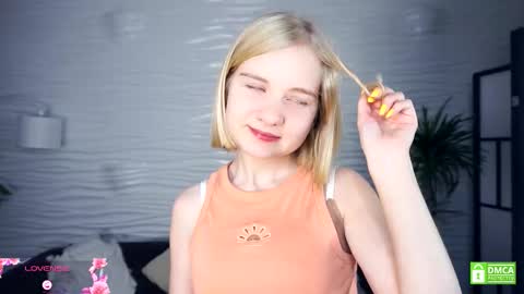 Snapshot of phyllisearney chatting on 2, 11, 2025 Hann G. Jones online show from 2, 11, 2025