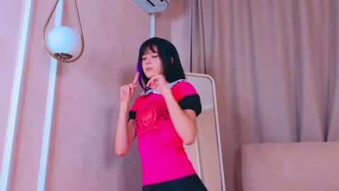 phyllissanchez online show from 23, 9, 2025