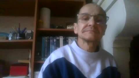 pichoun71 online show from 1, 2, 2025