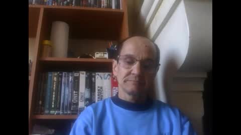 pichoun71 online show from 23, 2, 2025