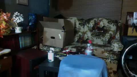 Snapshot of pict8kr chatting on 18, 12, 2025 BEDBULL online show from 18, 12, 2025