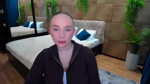 Snapshot of pieceofinspiration chatting on 5, 2, 2026 Emelie online show from 5, 2, 2026