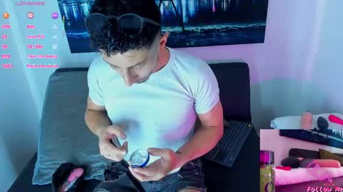 Snapshot of piggy_eddy chatting on 9, 10, 2025 Eddy Brock... Its a pleasure to talk to... online show from 9, 10, 2025