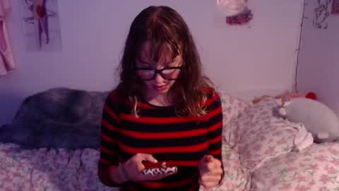 Snapshot of pikawiii chatting on 30, 12, 2024 ill be back on monday 18th of november online show from 30, 12, 2024