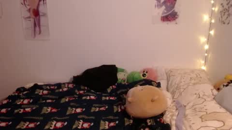 Snapshot of pikawiii chatting on 9, 3, 2025 ill be back on monday 18th of november online show from 9, 3, 2025