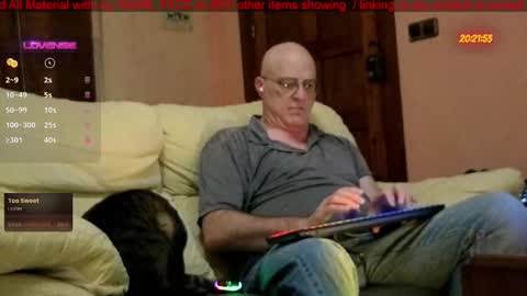 Snapshot of pilot_dave_69 chatting on 20, 2, 2025 Dave online show from 20, 2, 2025