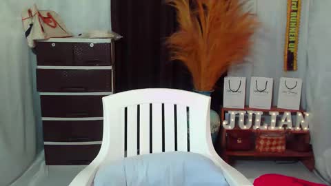 Dhalia online show from 15, 10, 2025