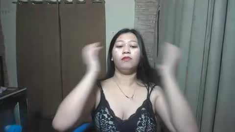 Dhalia online show from 4, 11, 2025