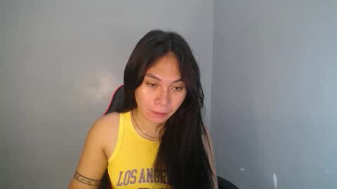 Snapshot of pinay_jenxx chatting on 28, 10, 2025 Jen online show from 28, 10, 2025