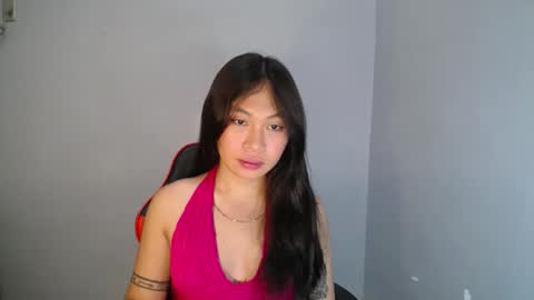 Snapshot of pinay_jenxx chatting on 4, 11, 2025 Jen online show from 4, 11, 2025