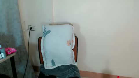 maxine online show from 15, 10, 2025