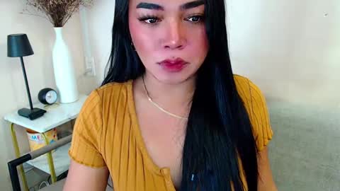 Snapshot of pinaymorena69 chatting on 28, 12, 2024 Just cath  online show from 28, 12, 2024