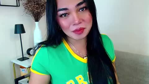 Snapshot of pinaymorena69 chatting on 29, 12, 2024 Just cath  online show from 29, 12, 2024