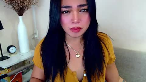 Snapshot of pinaymorena69 chatting on 6, 1, 2025 Just cath  online show from 6, 1, 2025