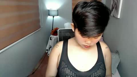 Snapshot of pinayprincesslyn chatting on 9, 1, 2025 Lyn the Lesbian online show from 9, 1, 2025