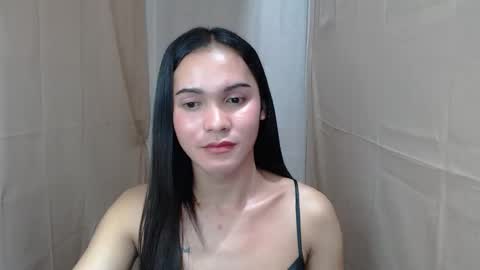 celistina Crwford online show from 29, 9, 2025