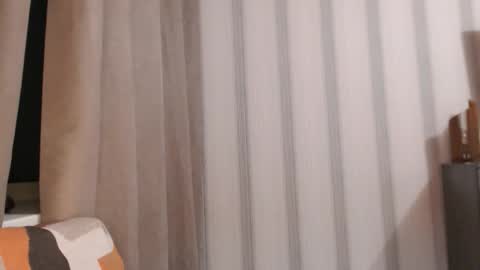       online show from 2, 12, 2025