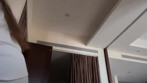 Snapshot of pingsonnenburg chatting on 18, 12, 2025 Susie online show from 18, 12, 2025