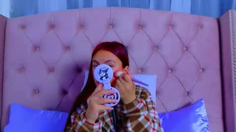 pink_bonnie online show from 4, 10, 2025