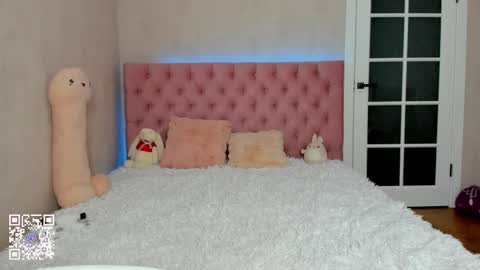 pink_lila18 online show from 17, 1, 2026