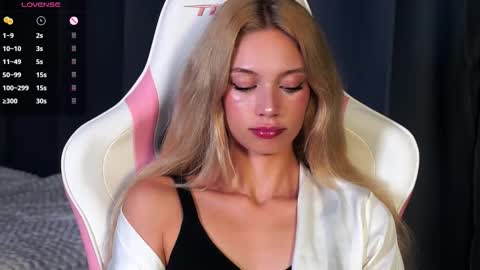 Kate online show from 8, 9, 2025