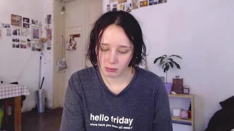 Snapshot of pink_soup chatting on 16, 10, 2025 Sony online show from 16, 10, 2025