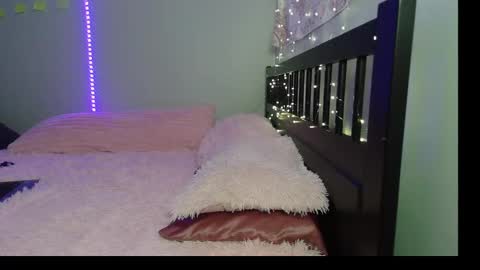 pink_tv online show from 25, 9, 2025